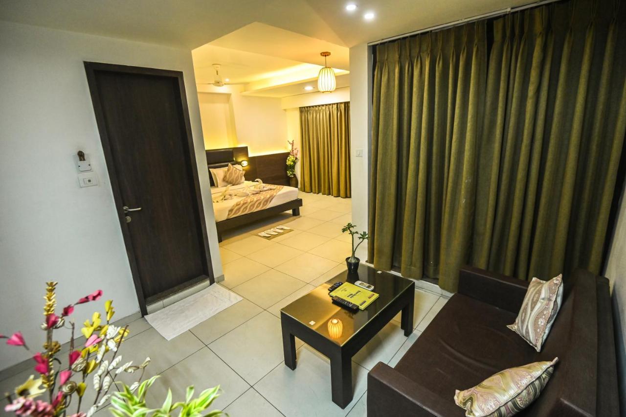 The Divine Resort Somnath Exterior photo